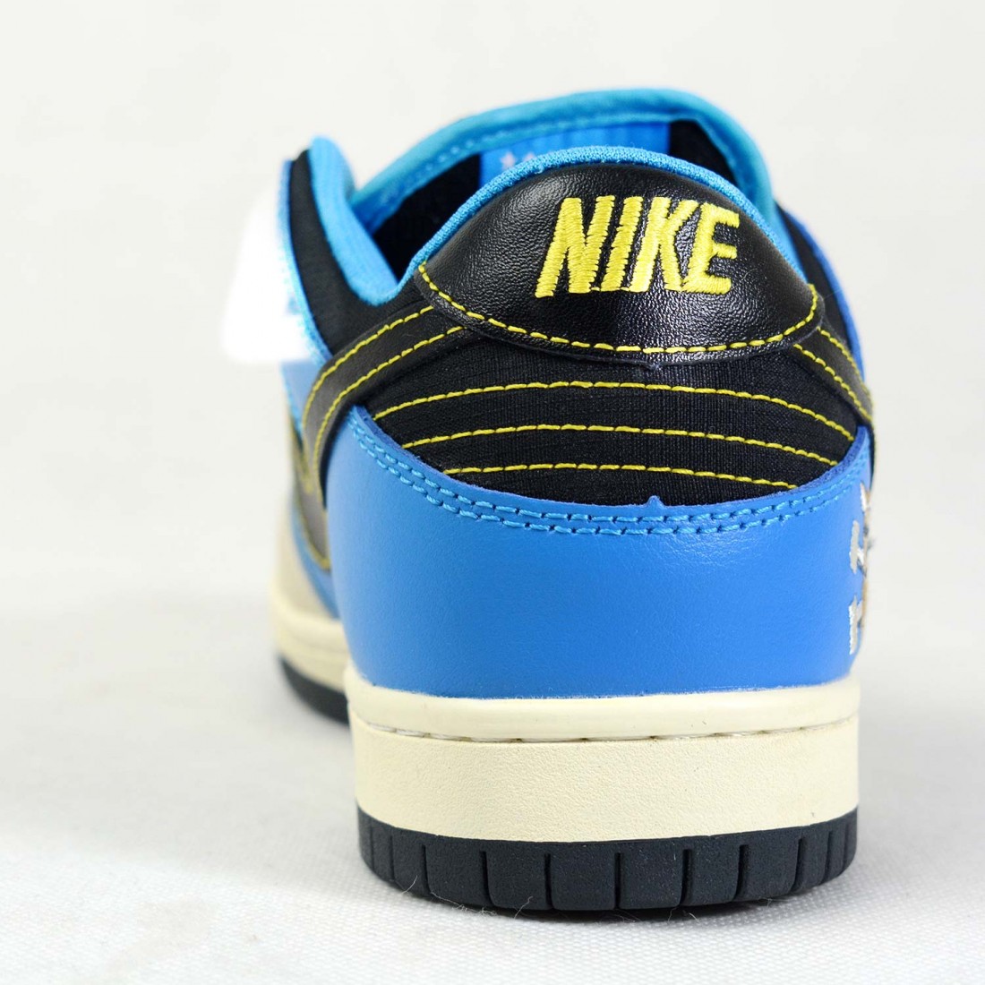 nike sb dunk reflective